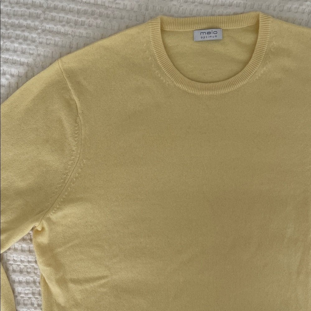 Malo Soft Yellow Knit Sweater